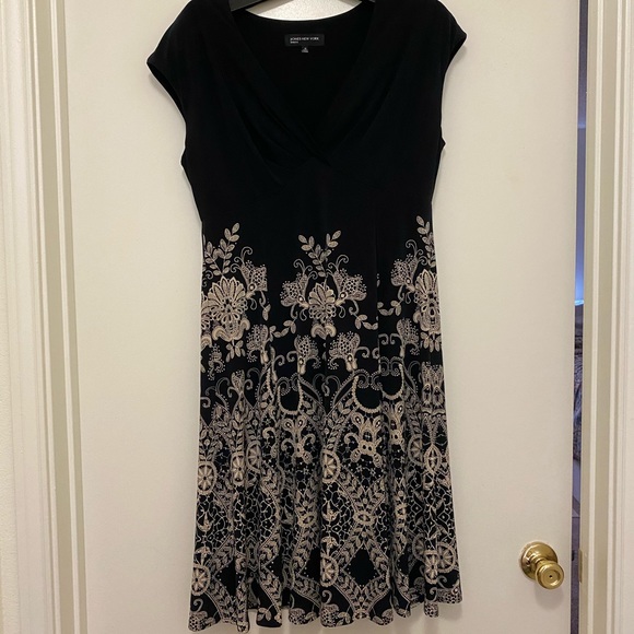 Jones NY Dress - Picture 1 of 3